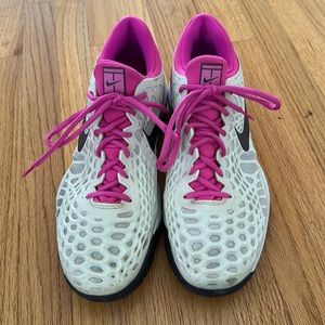 Nike Men's Zoom Cage 3 HC Tennis Shoe Rafael Nadal